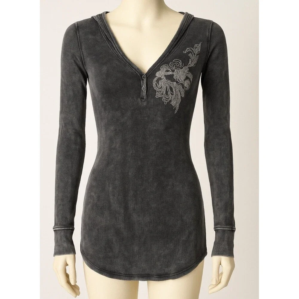 Vtg Y2K stonewashed Graphic Thermal Henley Hoodie Rhinestone embellished Sz M